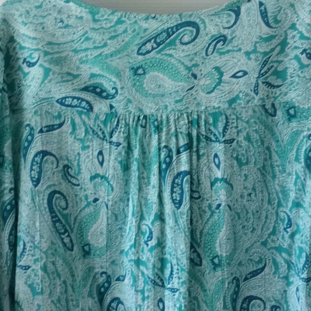 Blouse - Picture 3 of 3
